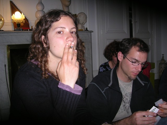 Un coté Maryline qu'on adore.... :):)