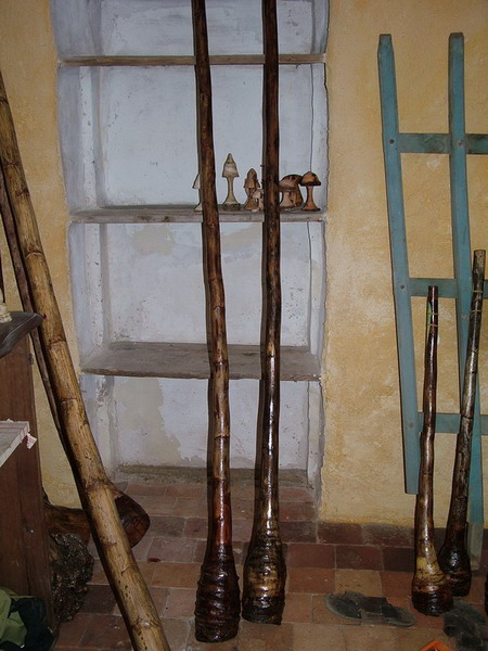 Detail d'un la diez et d'un si (environs 2 m)